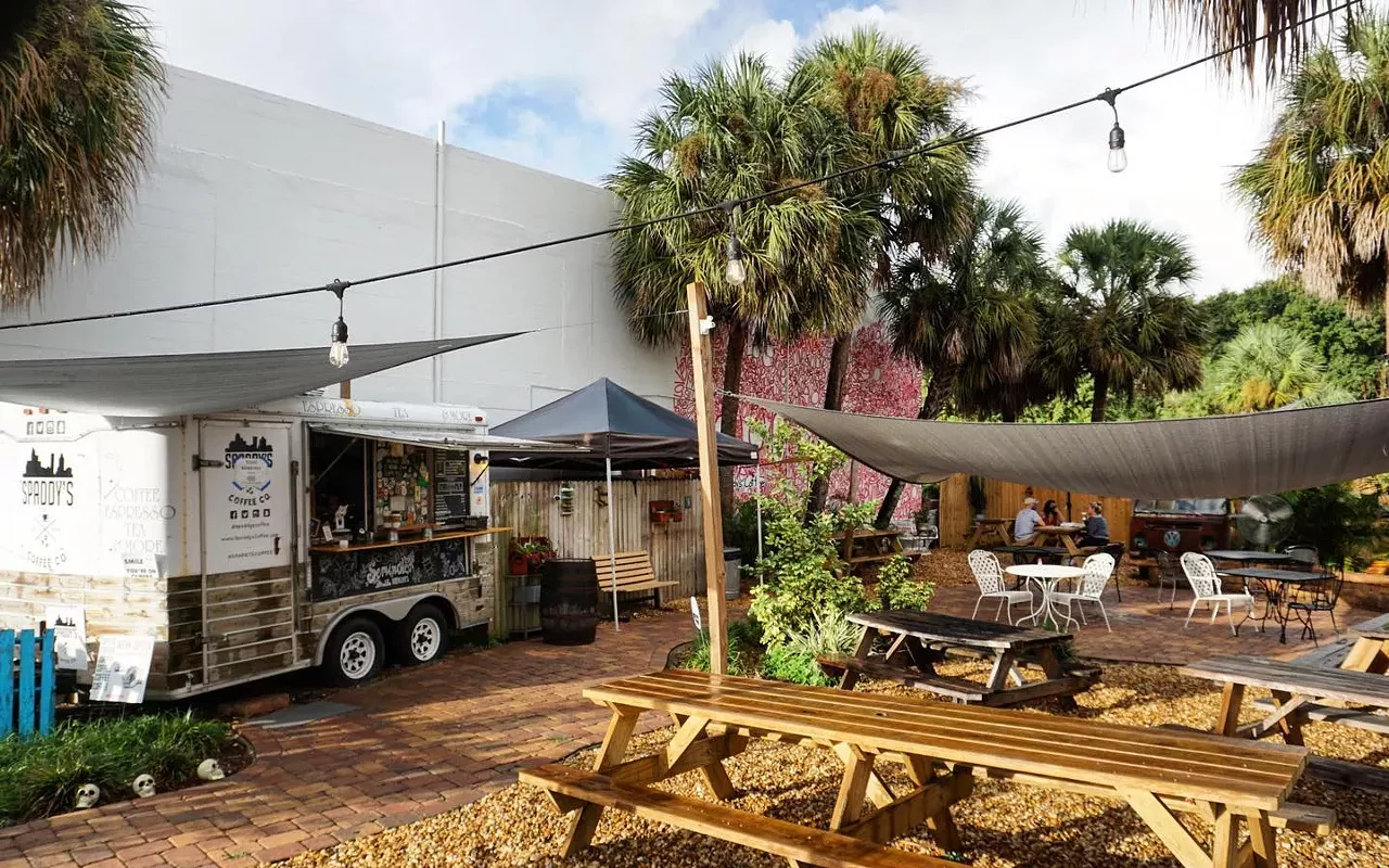 Image: Spaddy&rsquo;s, Now And Then, team up to host hurricane Ian fundraiser in Seminole Heights next week