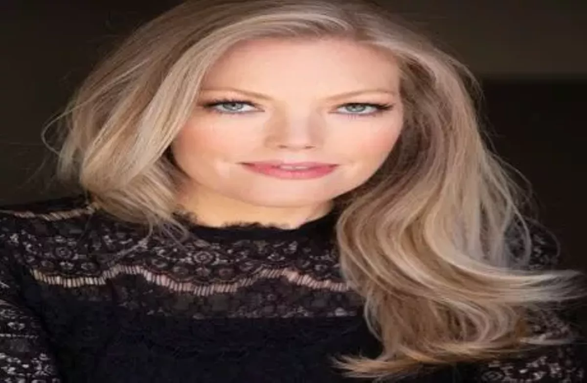3295182.webp