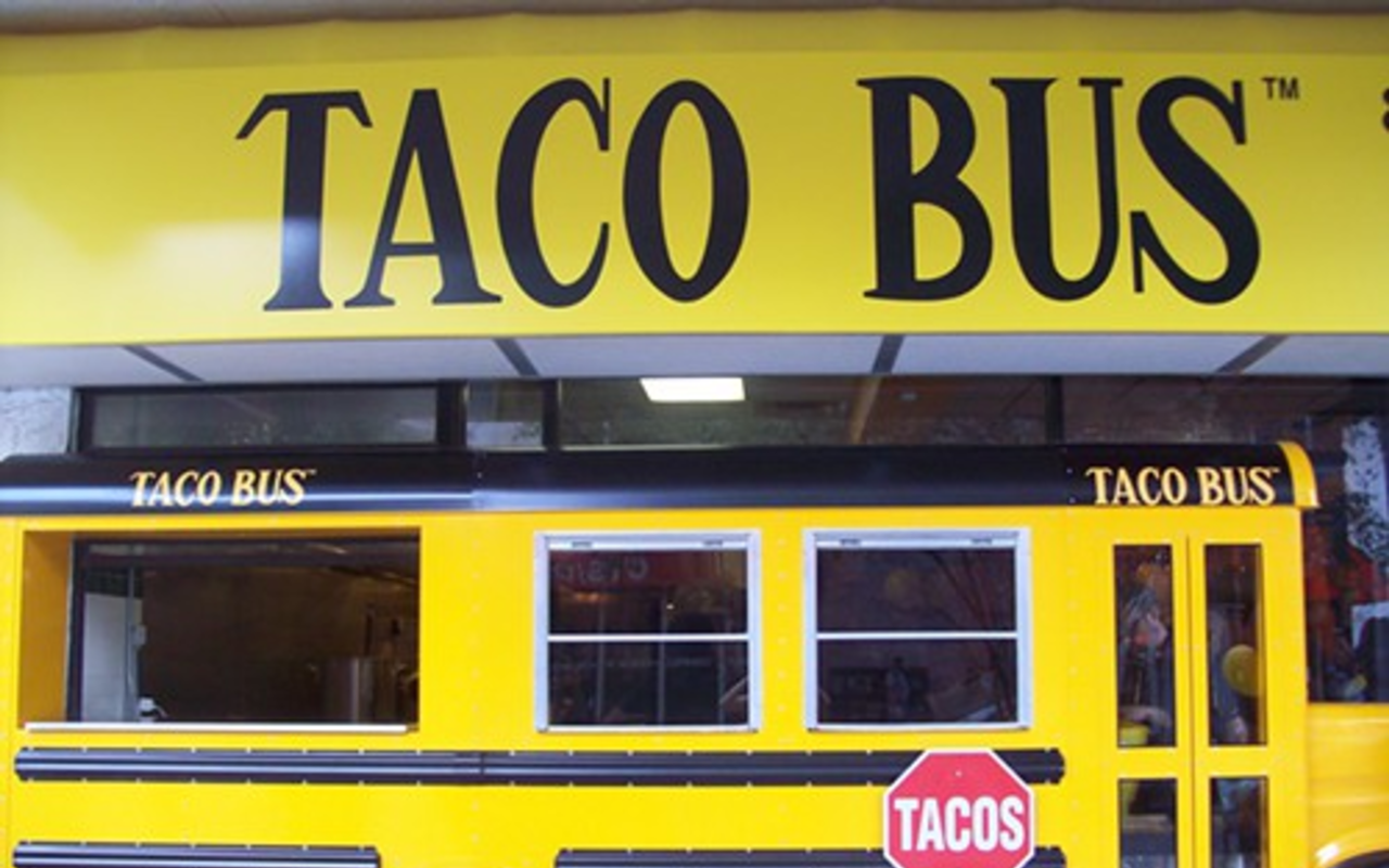 Taco “Bus” open in Downtown Tampa