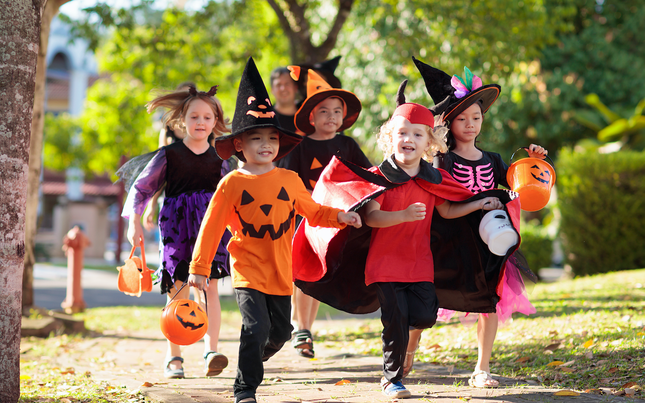 Tampa Riverwalk offers more than 50 free candy stations during Saturday's trick-or-treat