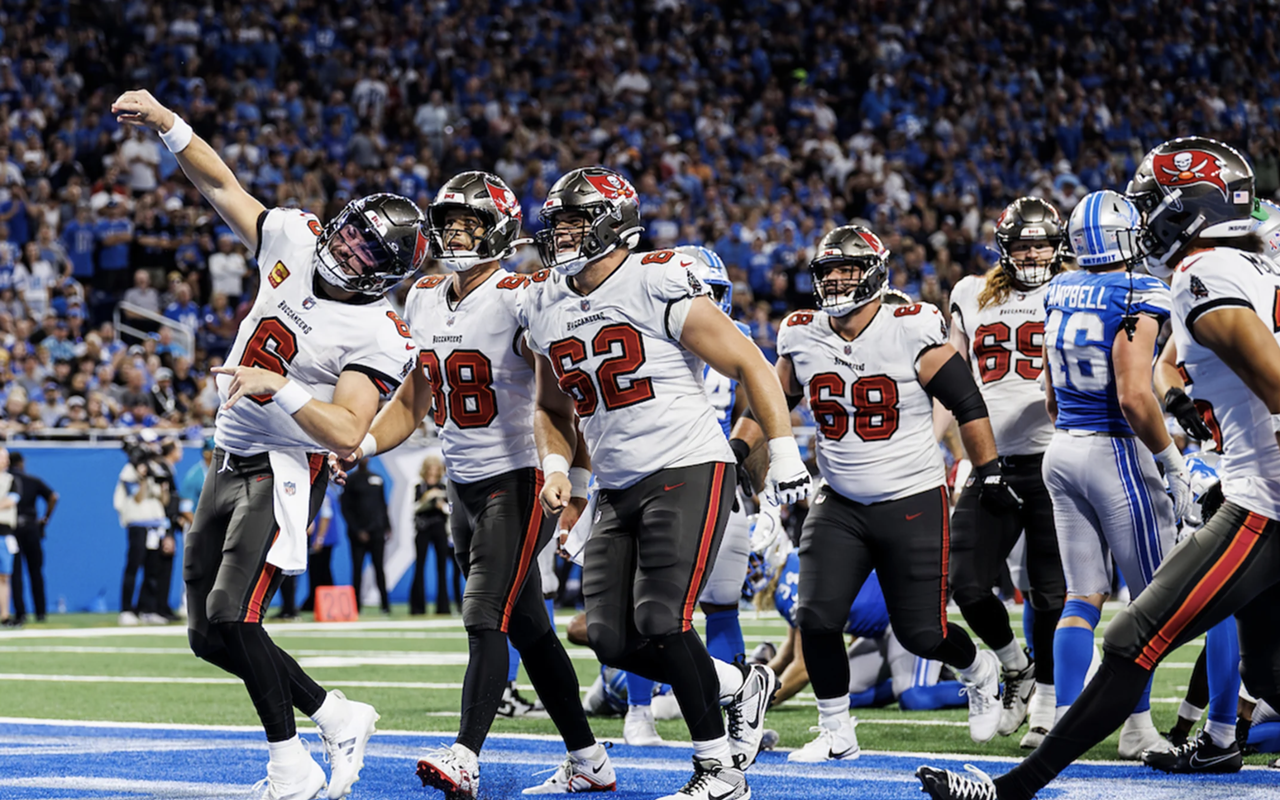 The Bucs sneak out a victory over Lions