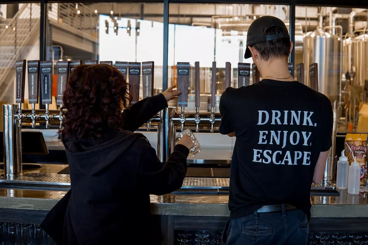 bartenders_escape_brewing.webp