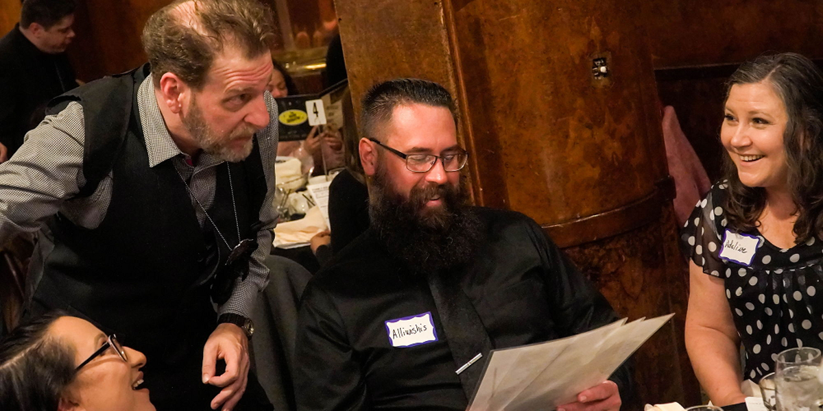 mystery_dinner_show.png