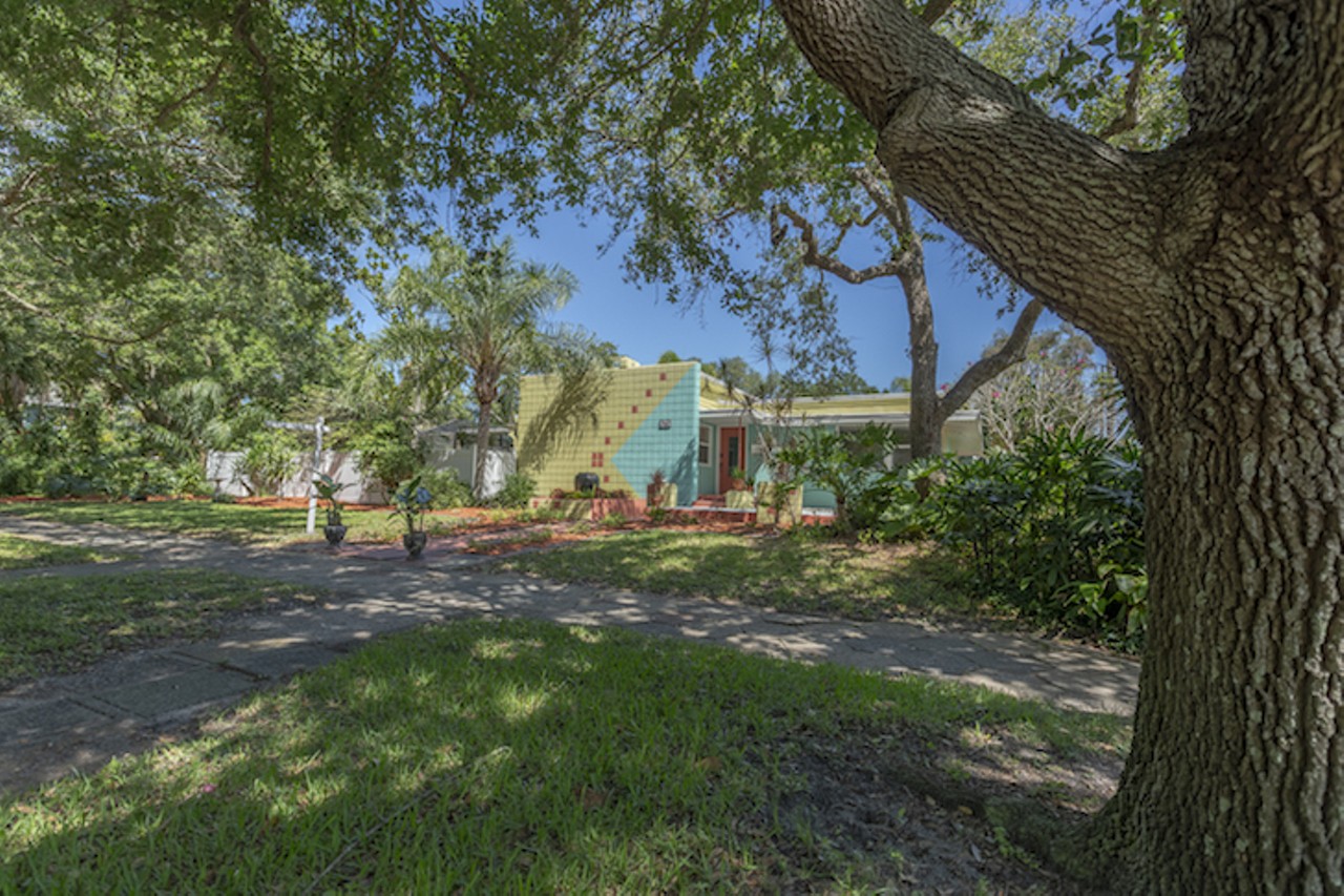The eclectic 'Wuerth Sanctuary' house in St. Petersburg is now for sale