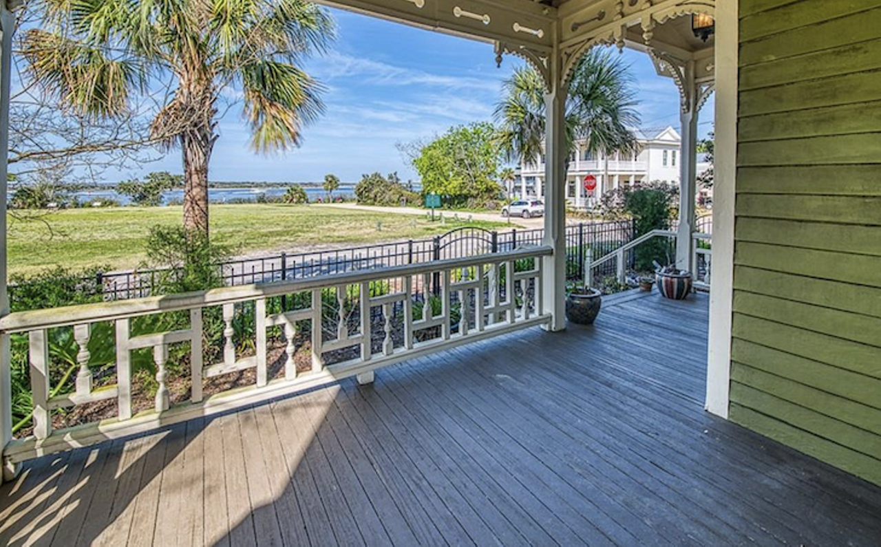 The Florida beach home featured in the Pippi Longstocking movie is for sale, let's take a tour