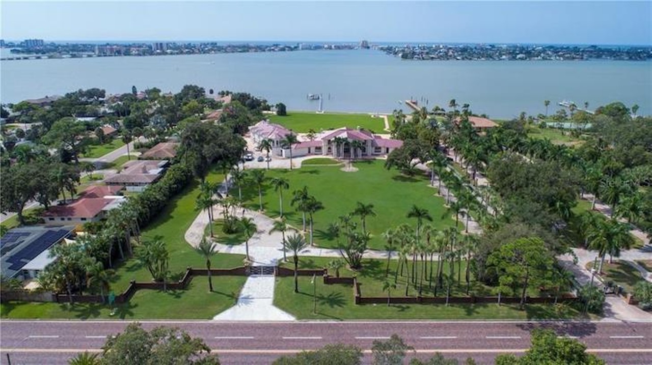 The Poynter house is for sale in St. Pete, and it's one of the area's largest waterfront properties