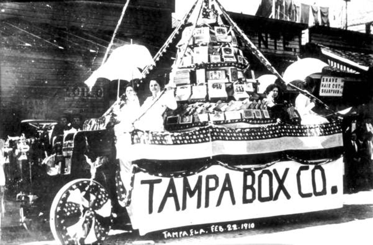 Gasparilla festival float, circa 1910