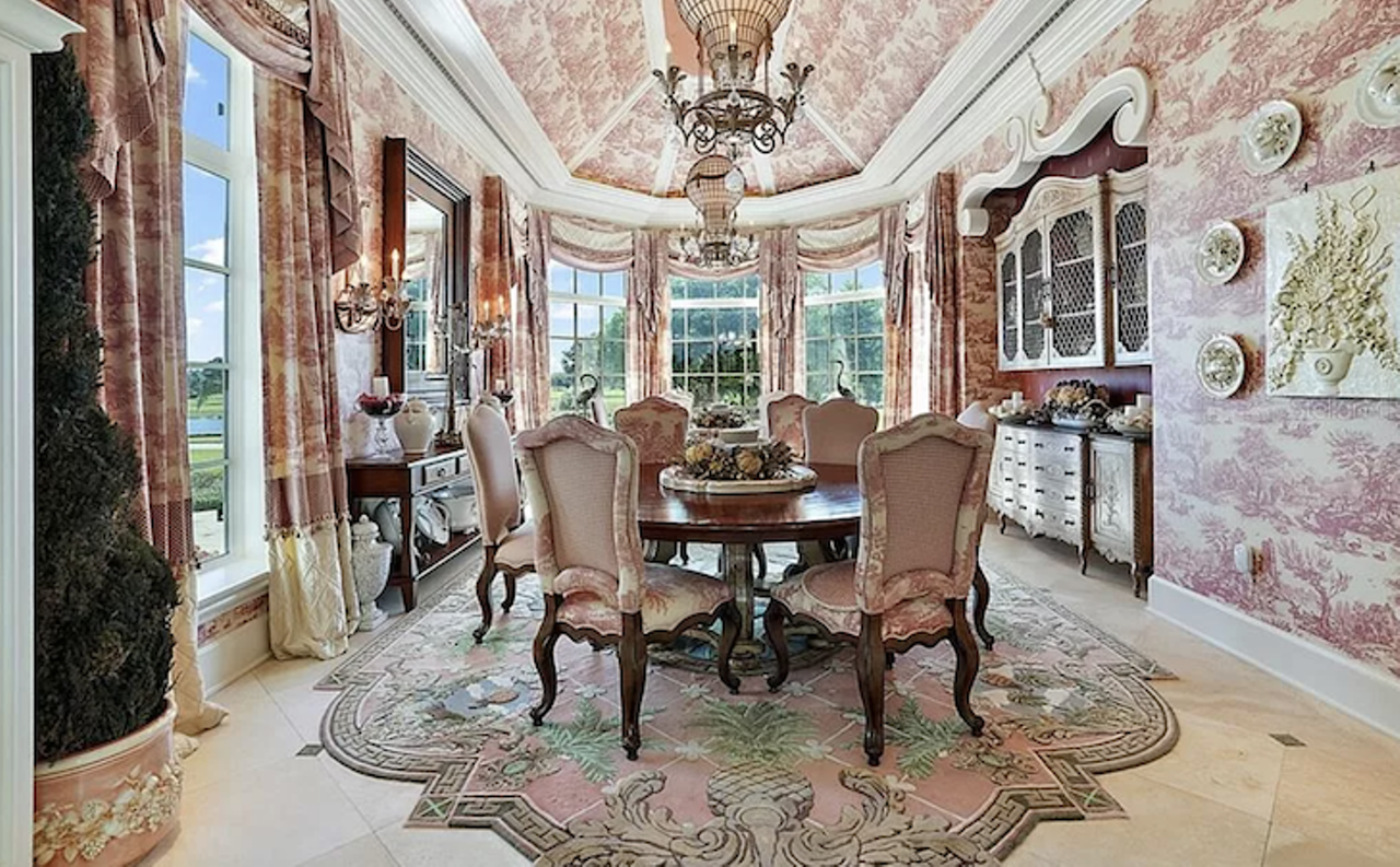 This Central Florida estate comes with its own private lake and an airstrip