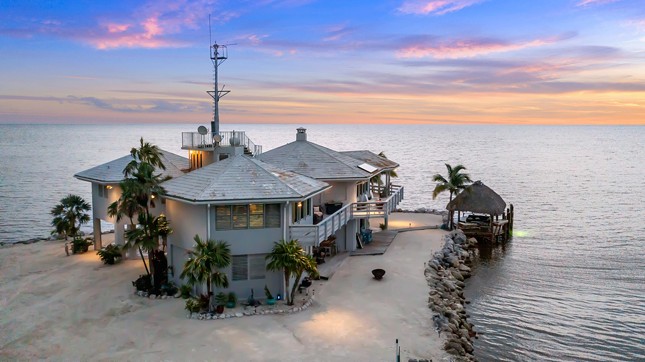 This isolated private island compound is now for sale in the Florida Keys