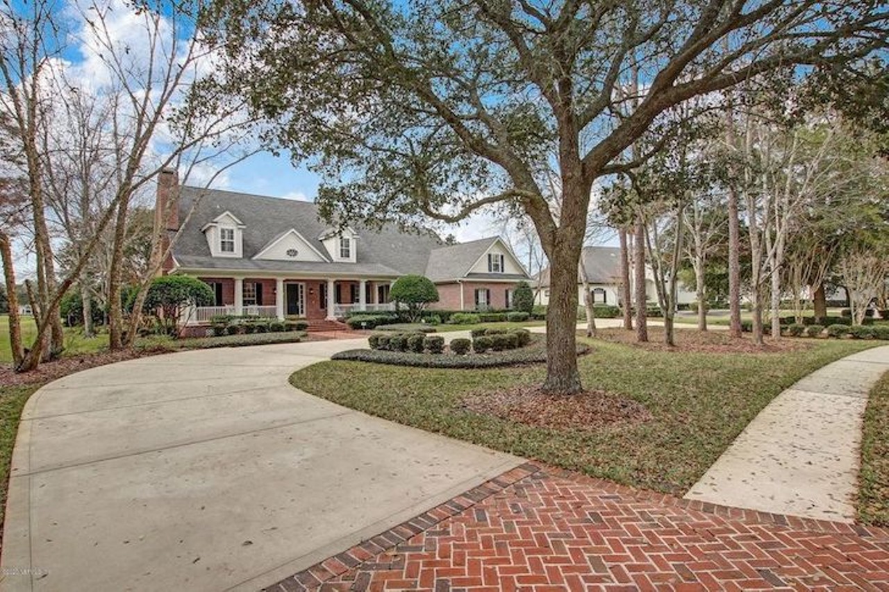Tim Tebow just sold his boring-ass Florida house for $1.4 million