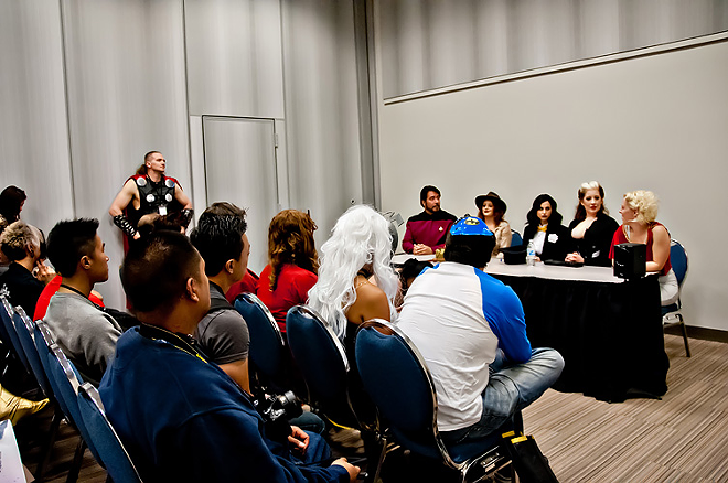 Aspiring cosplayers listen during a 2013 panel at Big WOW! Comicfest in San Jose, CA - Annette Wamser via Wikimedia Commons/CC