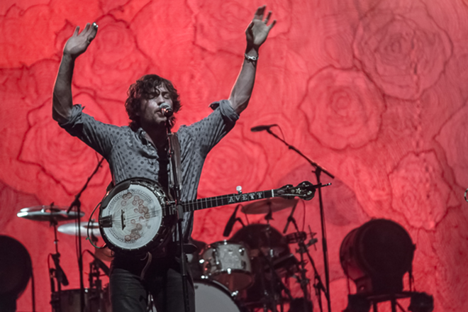 Avett Brothers give Tampa their all - TRACY MAY