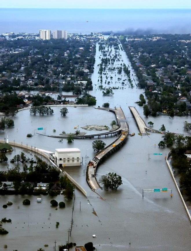 Even before the effects of global warming started to kick in, the vast majority of America’s coastlines were reeling from threats including habitat destruction, sewage outflows and industrial pollution. Pictured:  Flooded area of northwest New Orleans and Metairie, Louisiana in the wake of Hurricane Katrina. - AP Photo/U.S. Coast Guard, Petty Officer 2nd Class Kyle Niemi