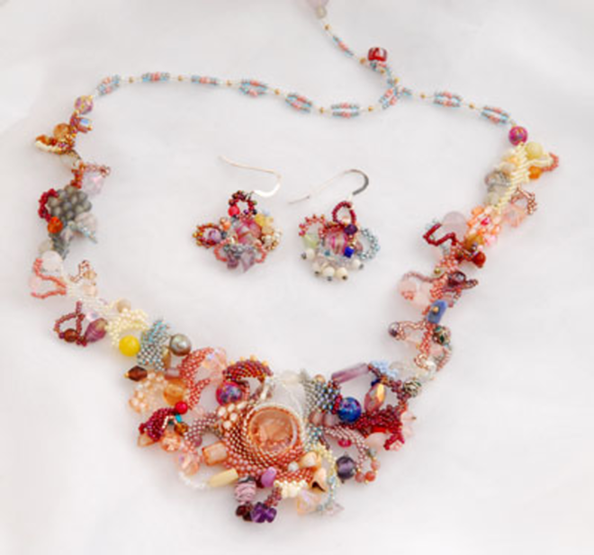 Peyote stitch jewelry at Art Tarts, Tampa - Lori Ballard