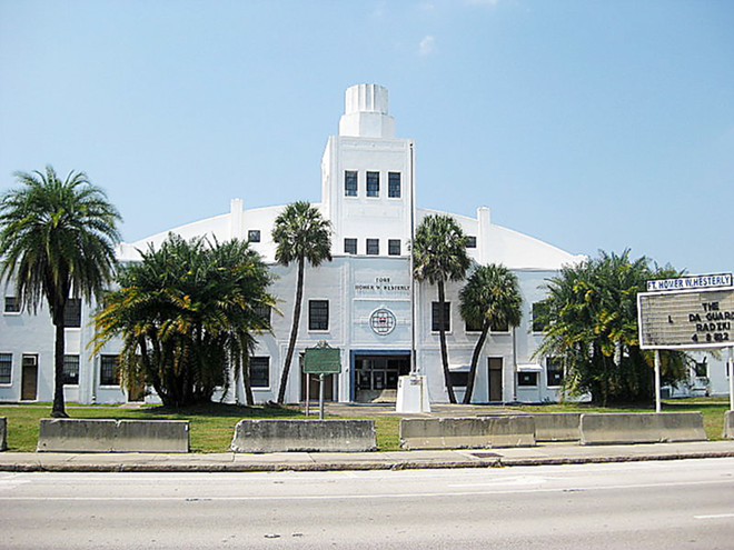 Ft. Homer Hesterly Armory, Tampa - Wikimedia Commons/TampAGS