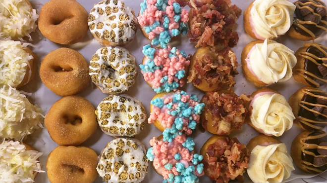 Mini Doughnut Factory, started in 2015, is a popular purveyor of bite-size cake doughnuts. - Alexis Quinn Chamberlain
