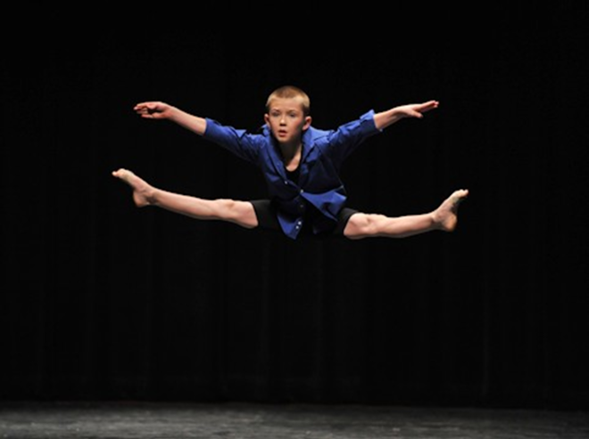 THE GLOVES ARE OFF: Billy Elliot star Drew Minard portrays a boy who goes from boxing to ballet. - PUBLICITY PHOTO