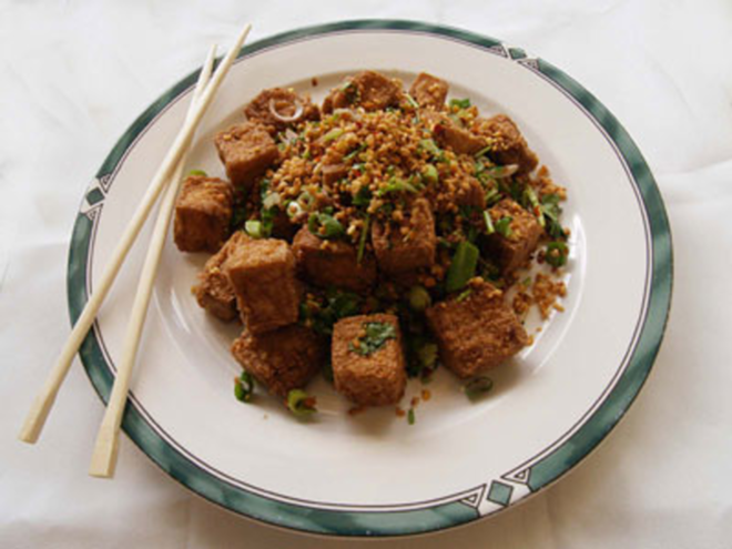 HOT TOFU FOR YOU: The spicy, pungent salt-and-pepper tofu at Yummy House. - Valerie Troyano