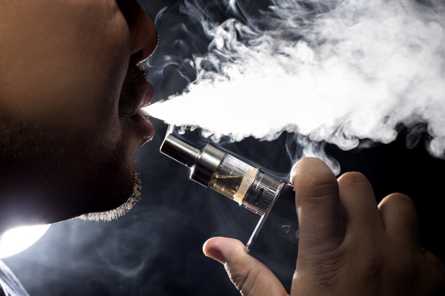 As Florida reports its first vaping-related death, Gov. DeSantis is cautious about banning the 'run-of-the-mill stuff'