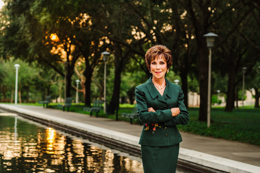 Outgoing USF president Judy Genshaft donates $20 million to USF Honors College