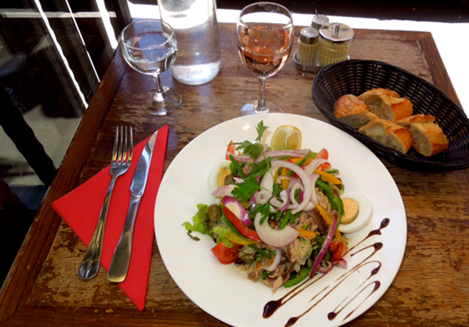 OPEN-AIR LUNCH: Cafe Rousillion's salade niçoise with house rosé and bread. - Jon Palmer Claridge