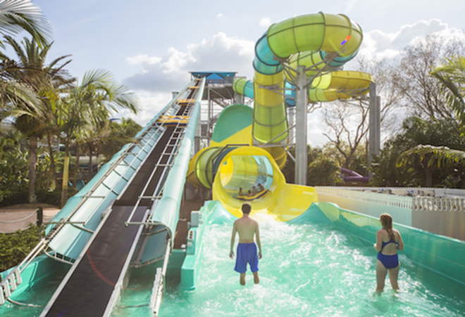 Summer Guide 2015: ReCOIL - Calculating the thrills at Colossal Curl - Courtesy of Seaworld Parks