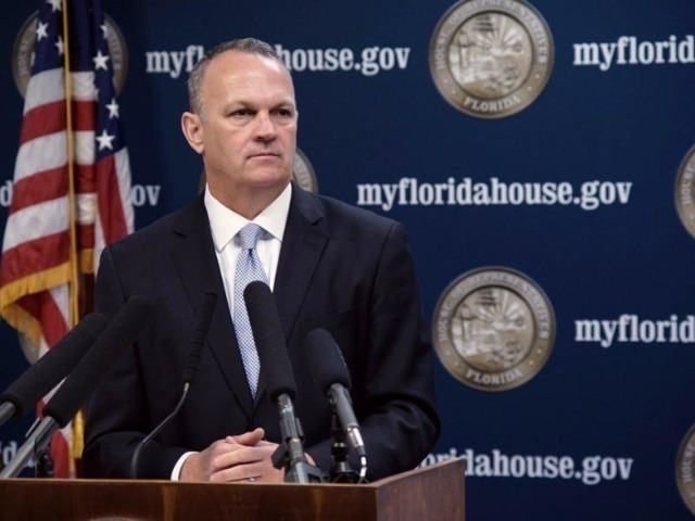 Florida finally applies for $2.3 billion in federal school funding
