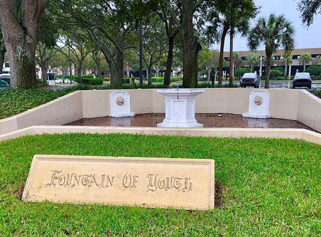 Look for the old-timey script to find St. Pete’s ‘Fountain of Youth.’ - Photo by Dr. Amanda Hagood
