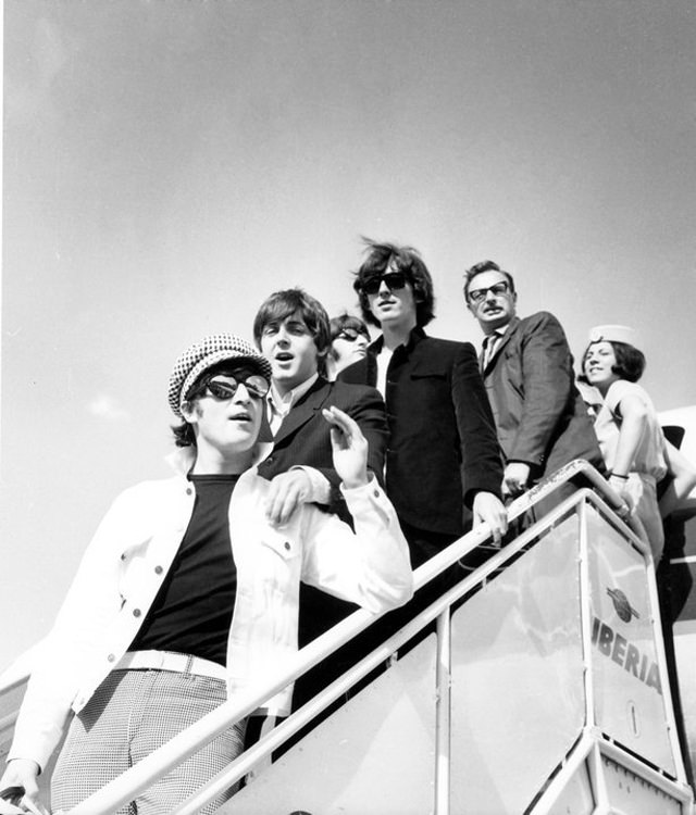The Beatles, circa 1965. - Iberia Airlines [CC BY 2.0 (https://creativecommons.org/licenses/by/2.0)], via Wikimedia Commons