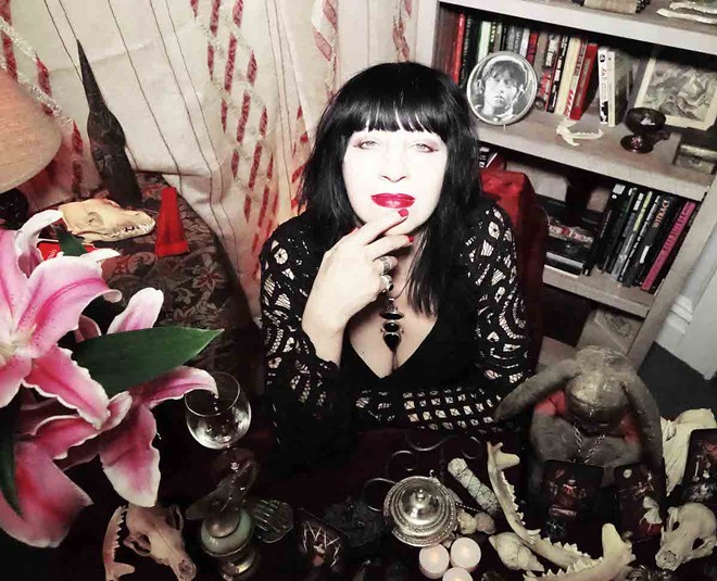 Lydia Lunch, who plays Born Free Pub & Grill in Tampa, Florida on Sept. 29, 2023. - Photo by Jasmine Hirst