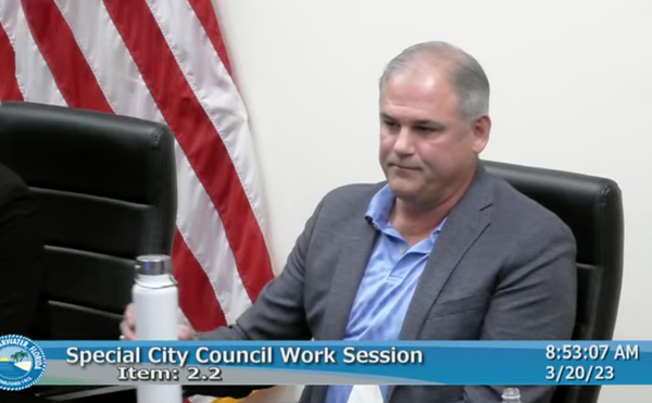 Today, Frank Hibbard—who was mayor from 2005-2012 before getting his old job back again in 2020—began packing his bag in the middle of a city council meeting.