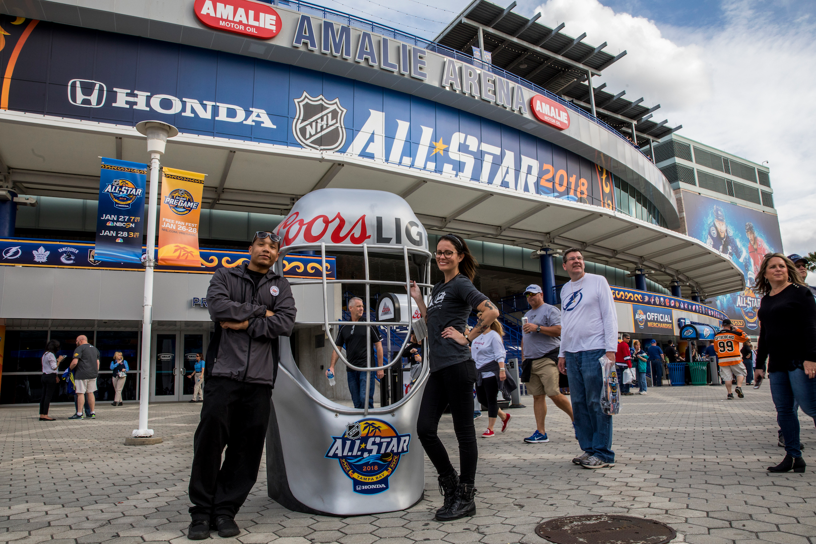 2018 Coors Light Nhl Stadium Series - by Nicole Abbett