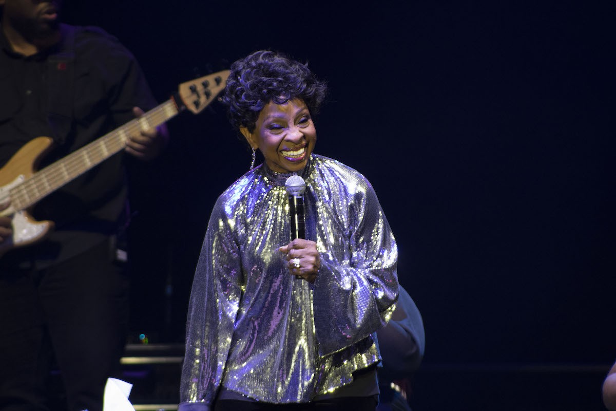 Review Gladys Knight puts a little love in the hearts of Tampa fans