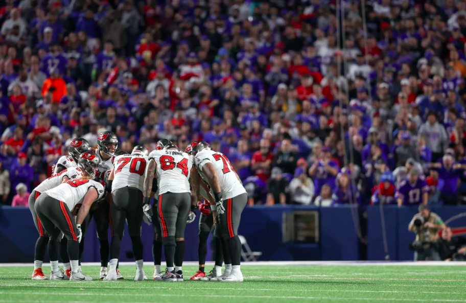 Tampa Bay Buccaneers outclassed by Philly on Monday Night Football