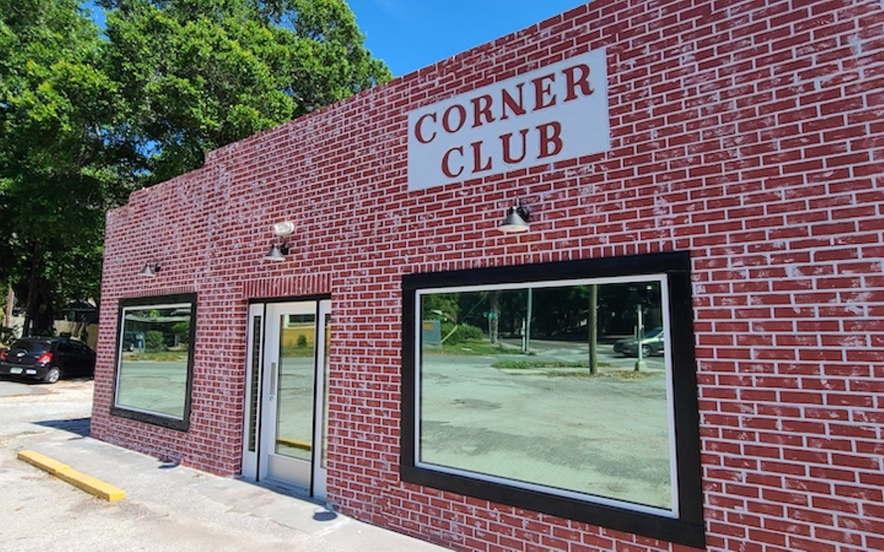 Corner Club Cafe