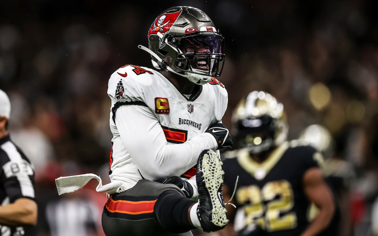 The Tampa Bay Bucs' Devin White is leading the way on QB sacks, with three to start the year.