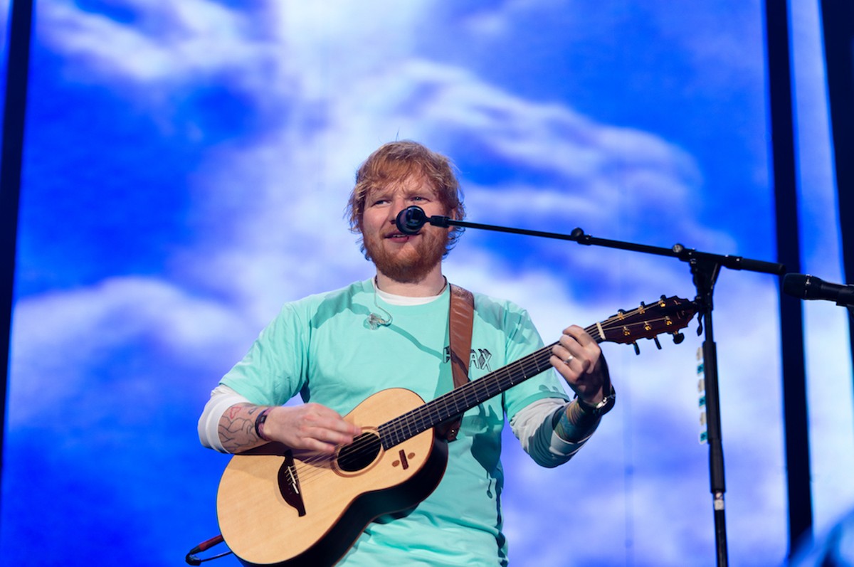 Photos of Ed Sheeran playing Tampa's soldout Raymond James Stadium