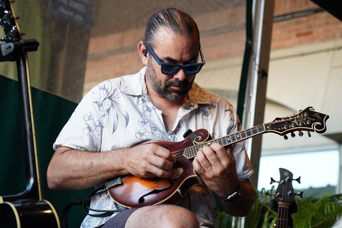 Tampa songwriter Fil Pate plays career-spanning set on Sunday