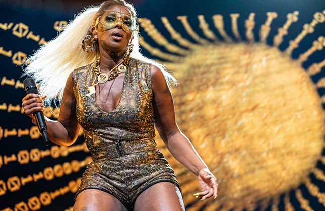 Photos from Mary J. Blige and Nas playing Tampa's MidFlorida Amphitheatre