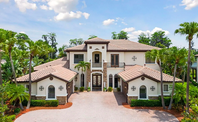 Former Tampa Bay Bucs tackle Chris Hovan's Lutz mansion is back on the market
