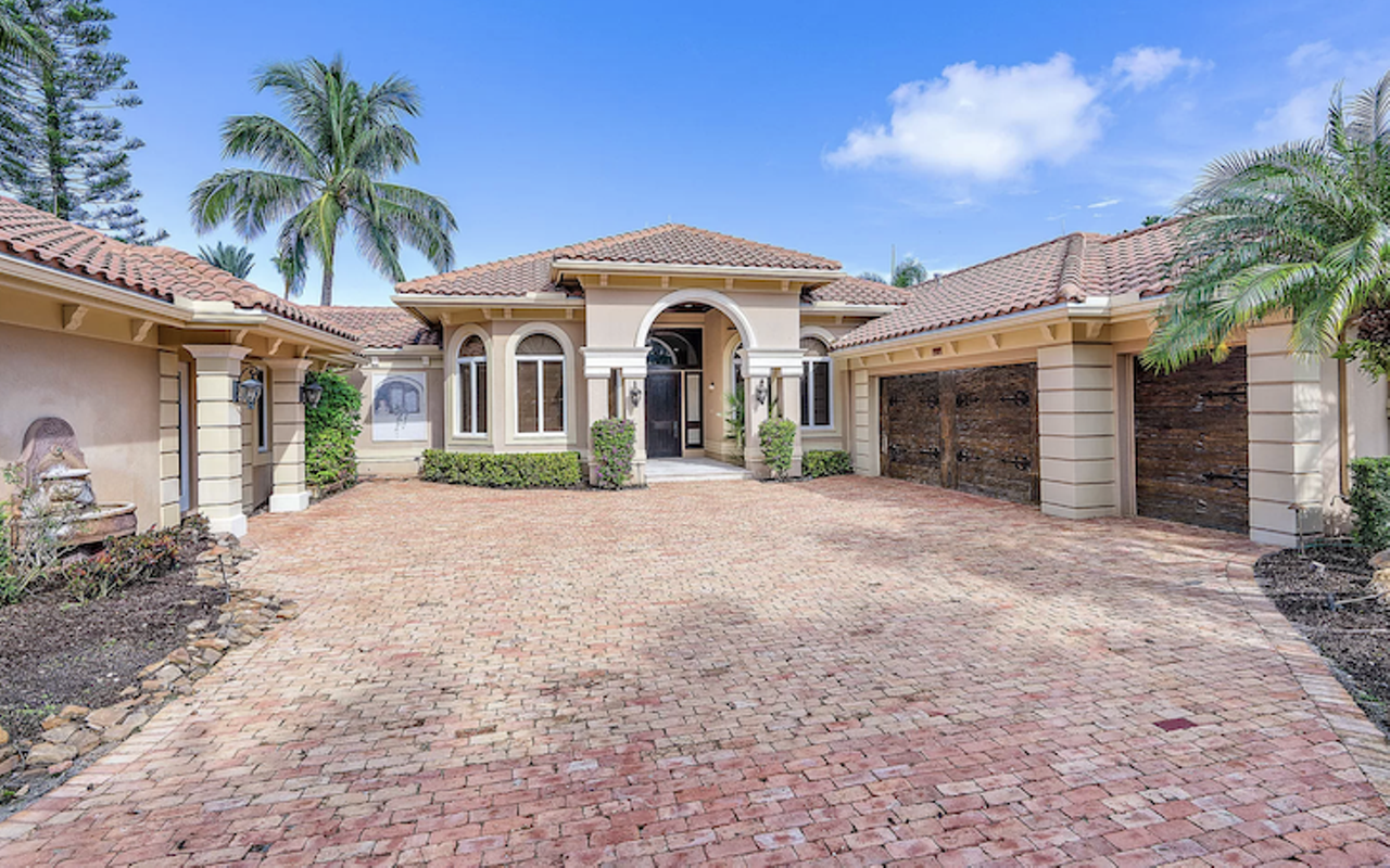Paul Manafort sold his Florida home to his wife for $10, and now you can  rent it for $14K a month | Tampa | Creative Loafing Tampa Bay