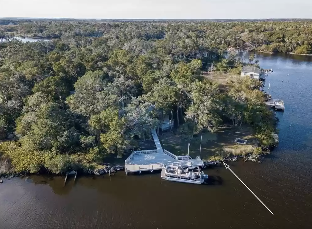 A remote river cabin is now for sale on Florida's Hellgate island for $385K