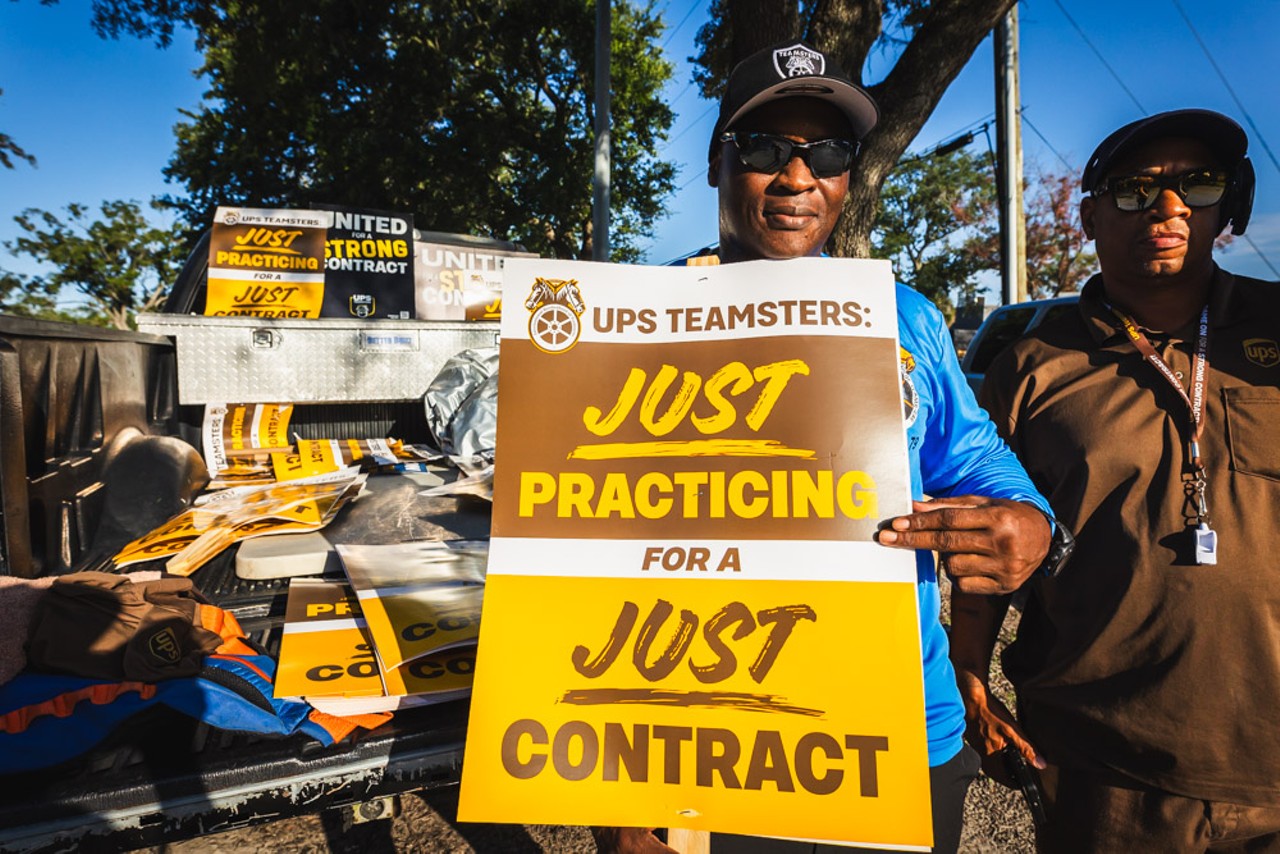 Photos Tampa UPS workers practice for strike that could start on