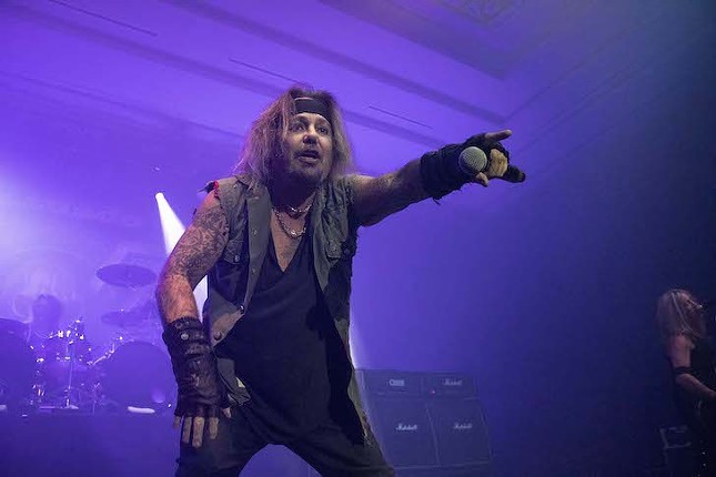 Vince Neil&#146;s Tampa concert was good reason to be excited for the M&ouml;tley Cr&uuml;e reunion